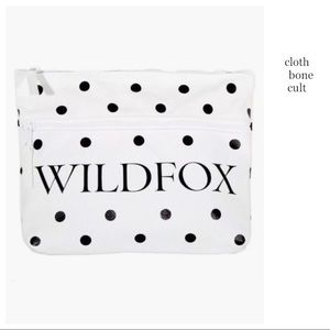 ✨NWT✨ WILDFOX💋🦊 Polka Dot Canvas BAG/CLUTCH